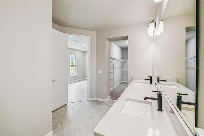 Image No.22-Propriété de 3 chambres à vendre à États-Unis