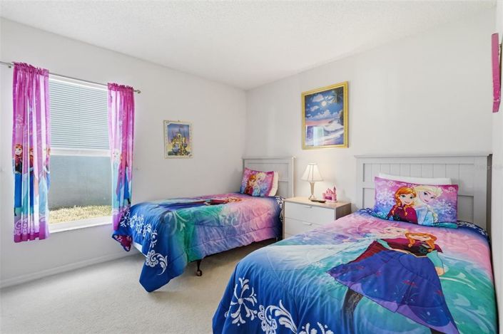 Image No.26-5 Bed House for sale