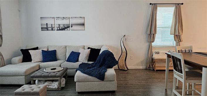 Image No.18-3 Bed Property for sale