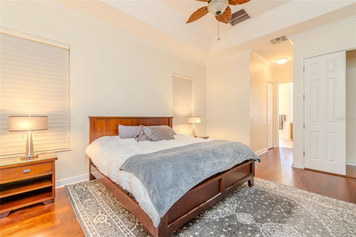 Image No.15-3 Bed House for sale