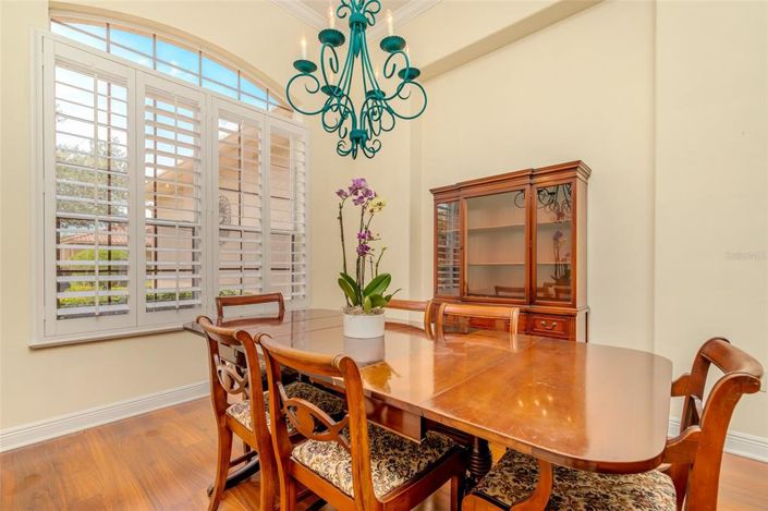 Image No.9-3 Bed House for sale