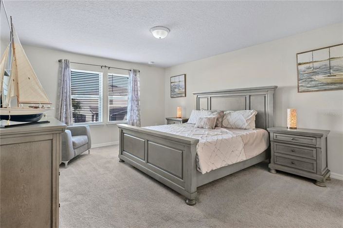 Image No.35-5 Bed Townhouse for sale