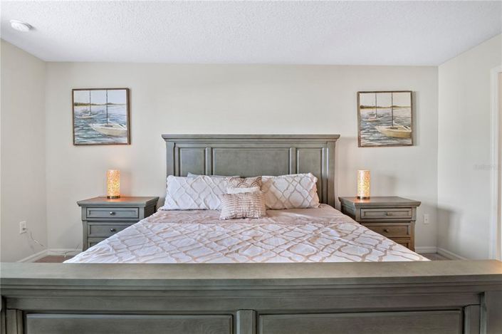 Image No.36-5 Bed Townhouse for sale