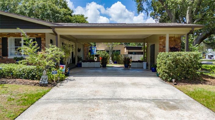 Image No.27-3 Bed Property for sale