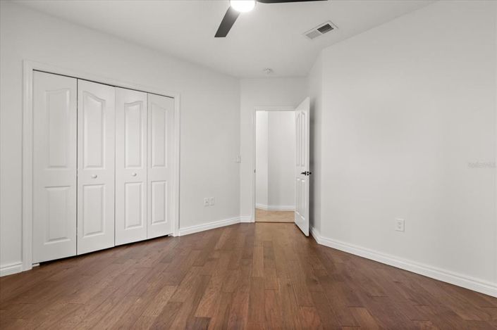 Image No.41-3 Bed Property for sale