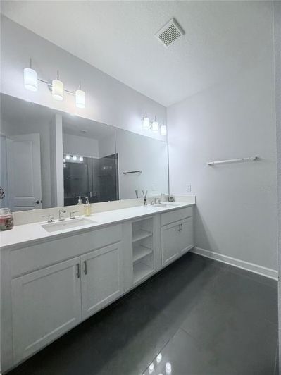 Image No.2-4 Bed Apartment for sale