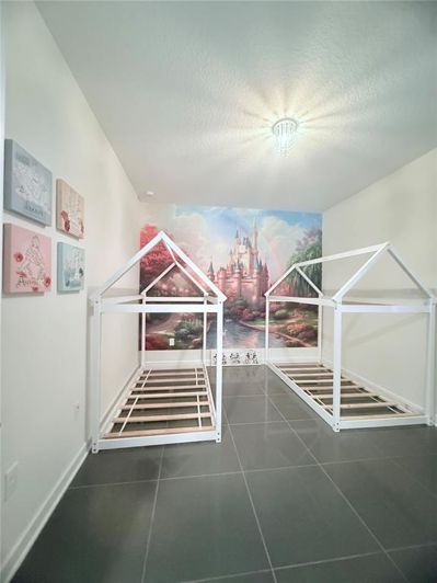 Image No.32-4 Bed Property for sale