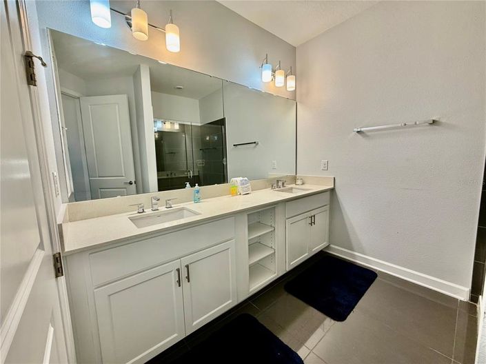 Image No.48-4 Bed Apartment for sale