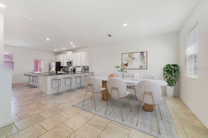 Image No.2-3 Bed Townhouse for sale