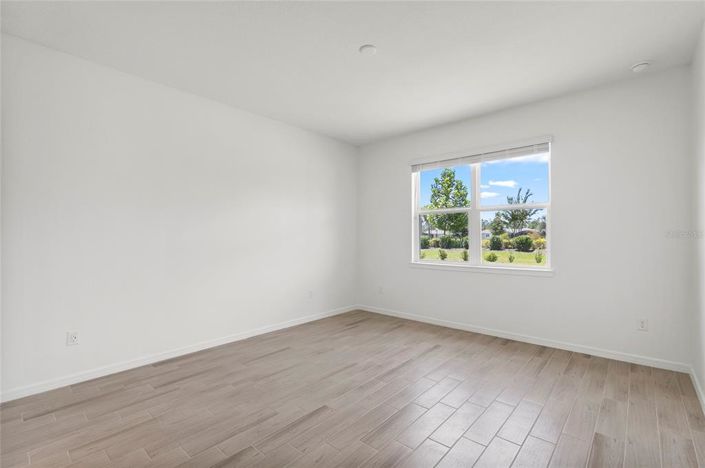 Image No.17-2 Bed Property for sale