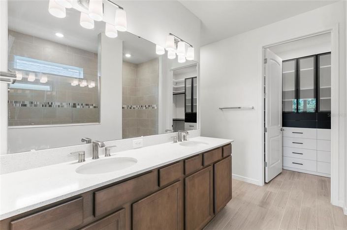 Image No.21-2 Bed Property for sale