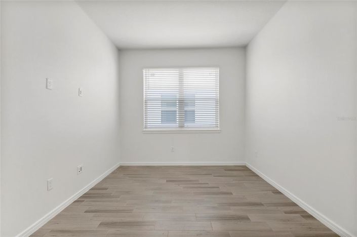 Image No.26-2 Bed Property for sale