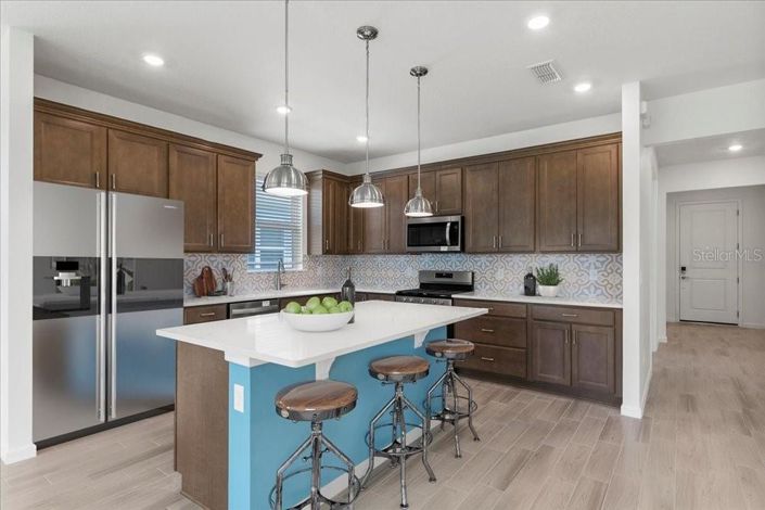 Image No.6-2 Bed Property for sale