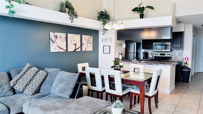 Image No.10-3 Bed Property for sale