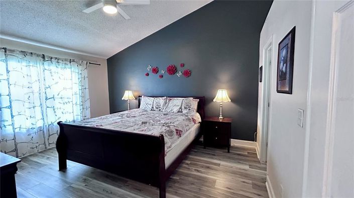 Image No.16-3 Bed Property for sale