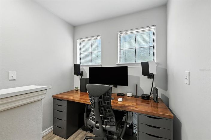 Image No.13-1 Bed Property for sale