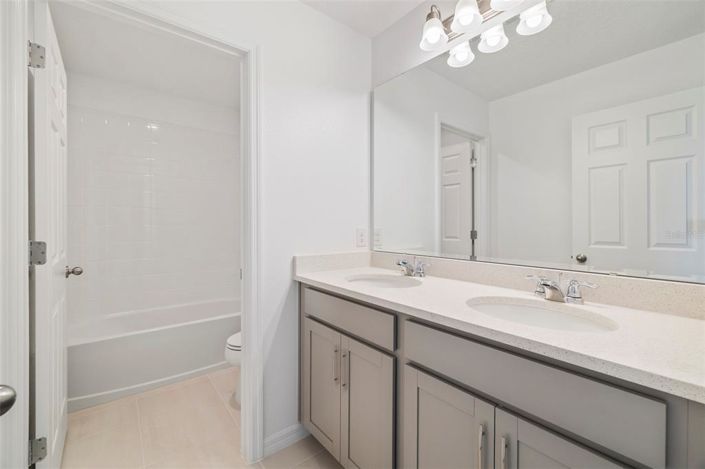 Image No.8-Propriété de 4 chambres à vendre à Davenport