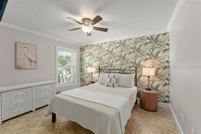 Image No.28-3 Bed Property for sale