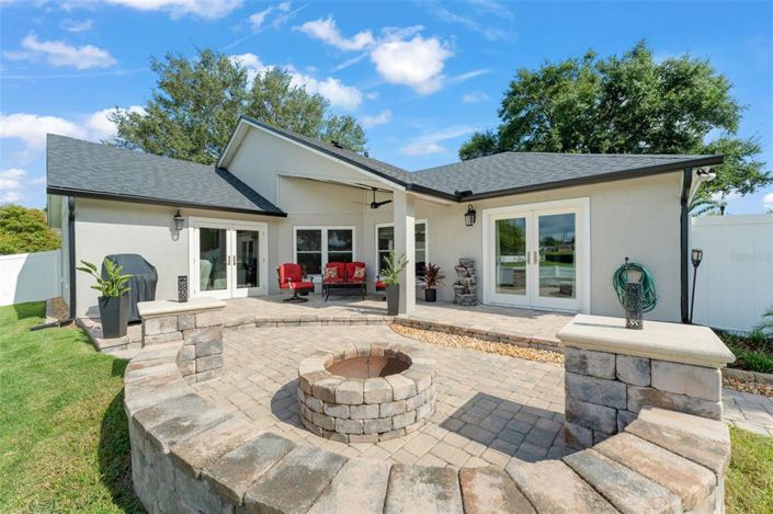 Image No.31-3 Bed Property for sale