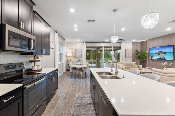 Image No.29-Propriété de 5 chambres à vendre à Davenport