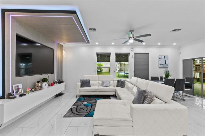 Image No.16-Propriété de 5 chambres à vendre à Kissimmee