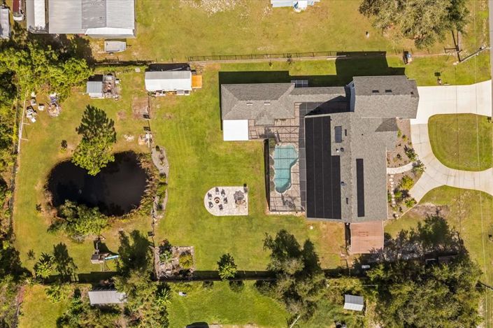 Image No.30-5 Bed Property for sale