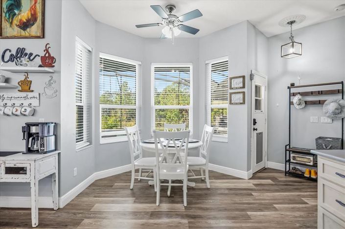 Image No.9-5 Bed Property for sale