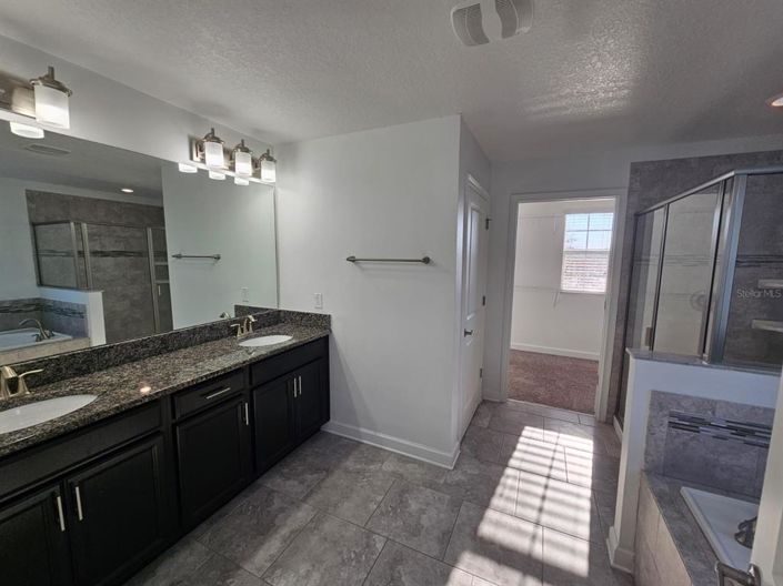 Image No.13-Propriété de 4 chambres à vendre à Kissimmee