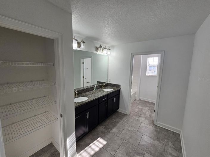 Image No.16-Propriété de 4 chambres à vendre à Kissimmee