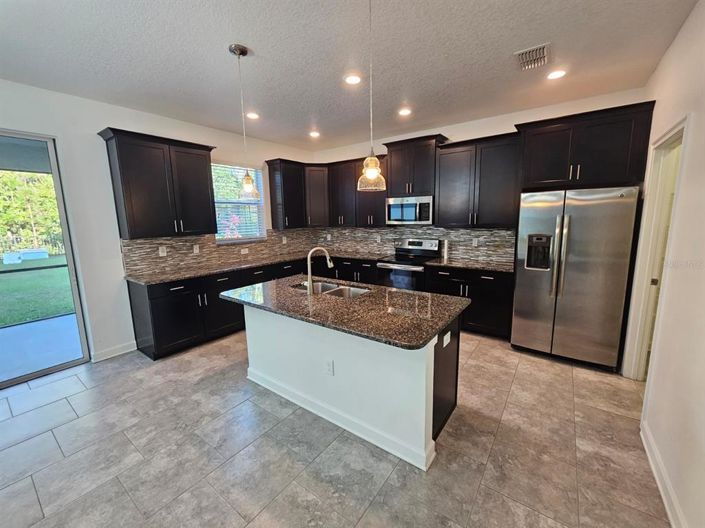 Image No.3-Propriété de 4 chambres à vendre à Kissimmee