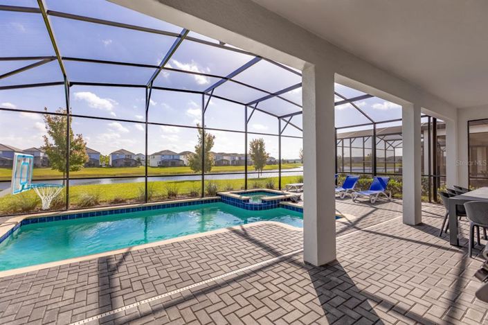 Image No.46-6 Bed Property for sale