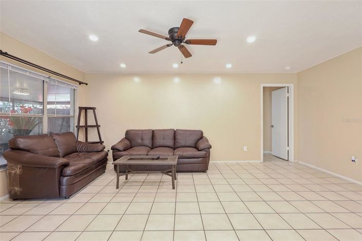 Image No.12-Propriété de 3 chambres à vendre à Kissimmee