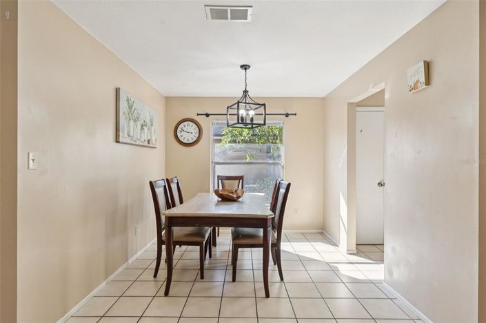 Image No.3-3 Bed House for sale