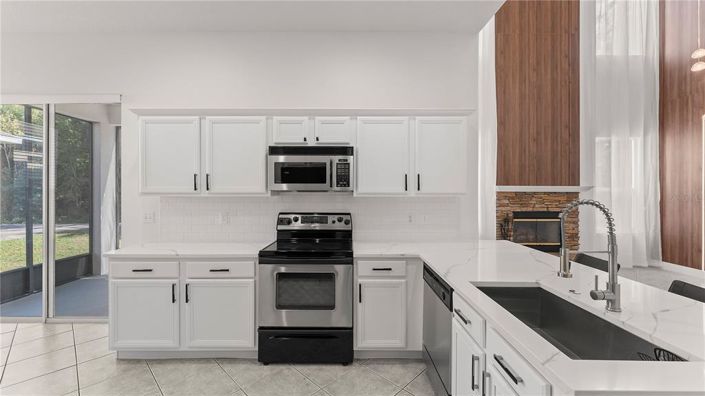 Image No.18-4 Bed House for sale