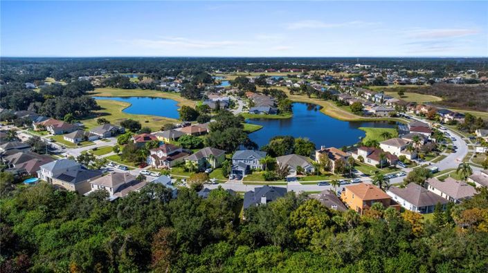 Image No.5-Propriété de 4 chambres à vendre à Kissimmee