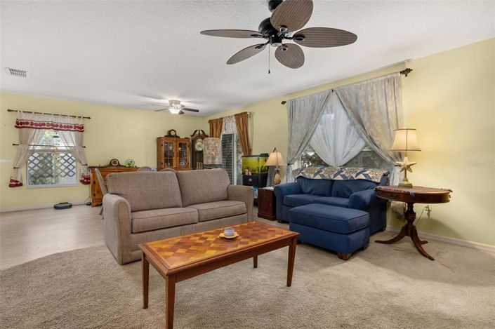 Image No.12-Propriété de 4 chambres à vendre à Kissimmee