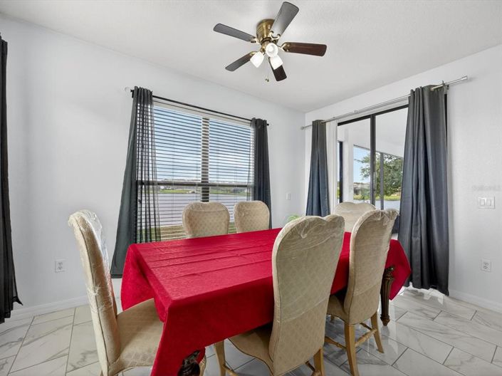 Image No.25-Propriété de 6 chambres à vendre à Kissimmee