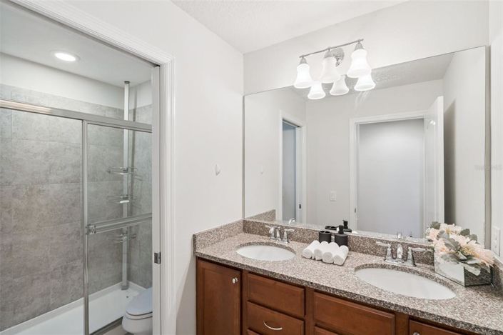 Image No.22-Propriété de 6 chambres à vendre à Kissimmee