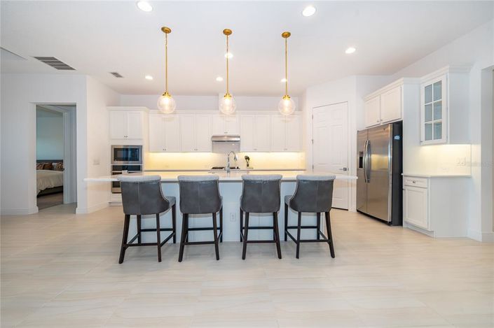 Image No.5-3 Bed Property for sale