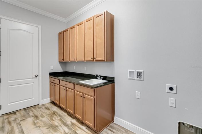 Image No.21-2 Bed Property for sale