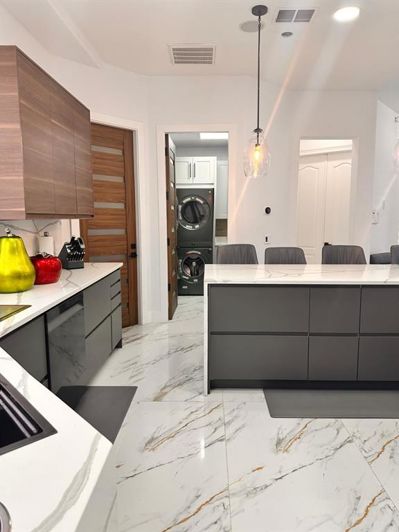 Image No.28-5 Bed House for sale