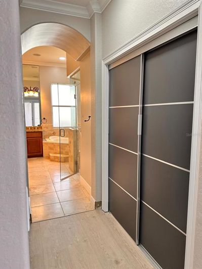 Image No.40-5 Bed House for sale