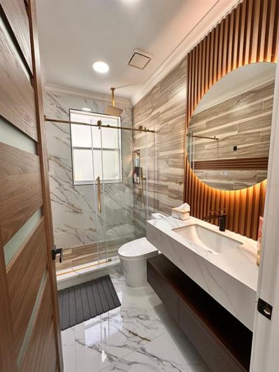 Image No.56-5 Bed House for sale