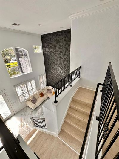 Image No.60-5 Bed House for sale