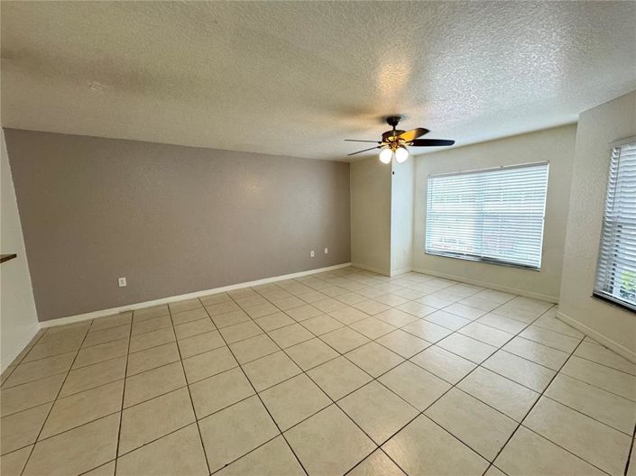 Image No.6-Propriété de 3 chambres à vendre à Kissimmee