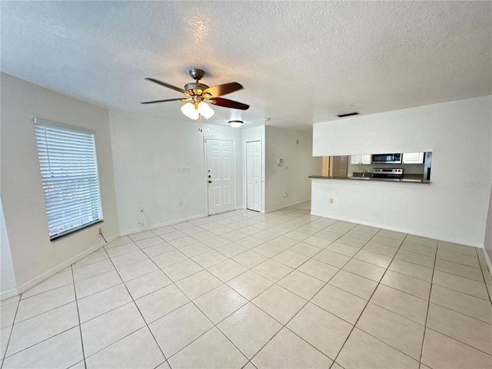 Image No.9-Propriété de 3 chambres à vendre à Kissimmee