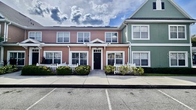 Image No.2-Maison de ville de 3 chambres à vendre à Kissimmee