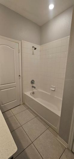 Image No.18-3 Bed Property for sale