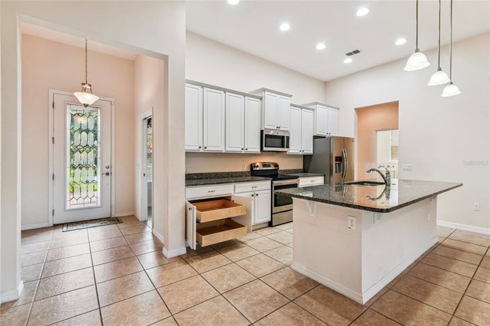 Image No.14-2 Bed Property for sale