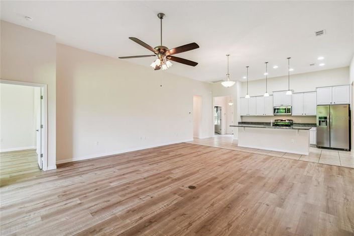 Image No.5-2 Bed Property for sale